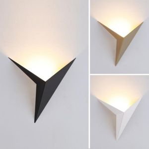 Modern minimalist triangle shape LED Wall Lamps  Nordic style Indoor Wall Lamps Living Room Lights 3W AC85-265V Simple Lighting